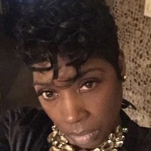 Meet your Posher, Katina